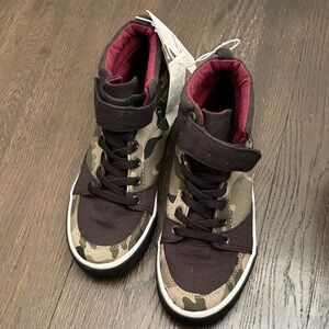 Old Navy Kids Camouflage High-Top Sneakers